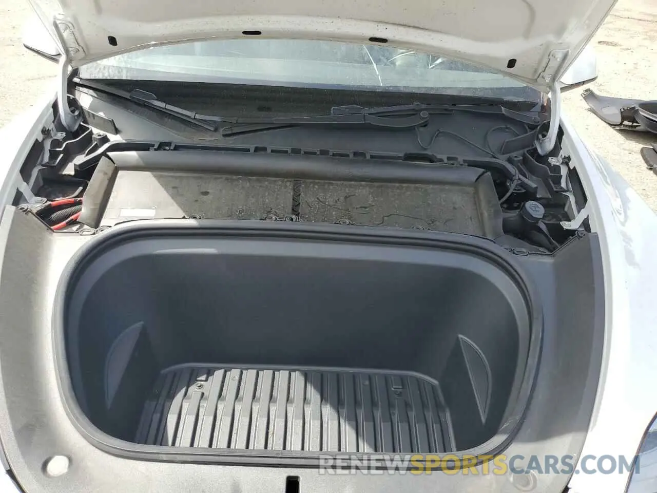 12 Photograph of a damaged car 5YJYGDEE5MF285098 TESLA MODEL Y 2021
