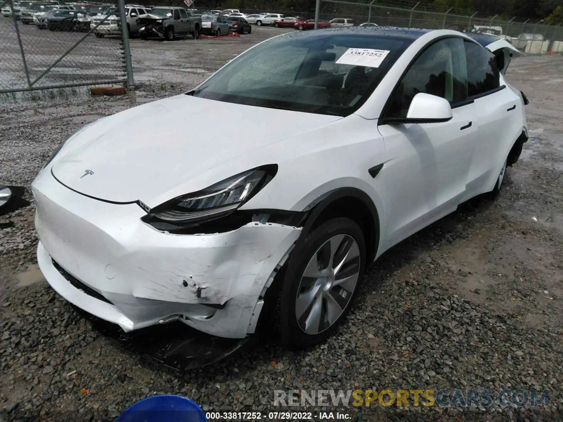 2 Photograph of a damaged car 5YJYGDEE5MF285635 TESLA MODEL Y 2021