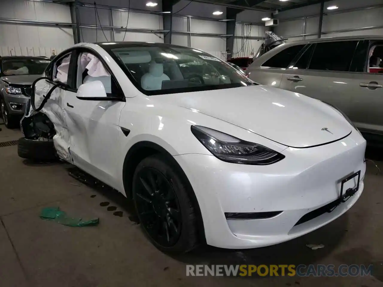 1 Photograph of a damaged car 5YJYGDEE5MF294125 TESLA MODEL Y 2021