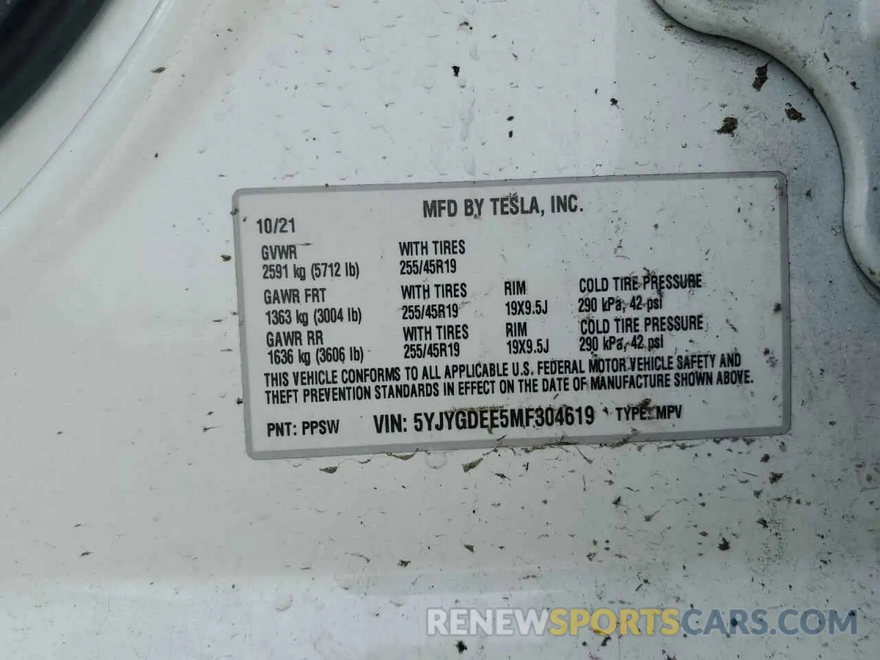 13 Photograph of a damaged car 5YJYGDEE5MF304619 TESLA MODEL Y 2021