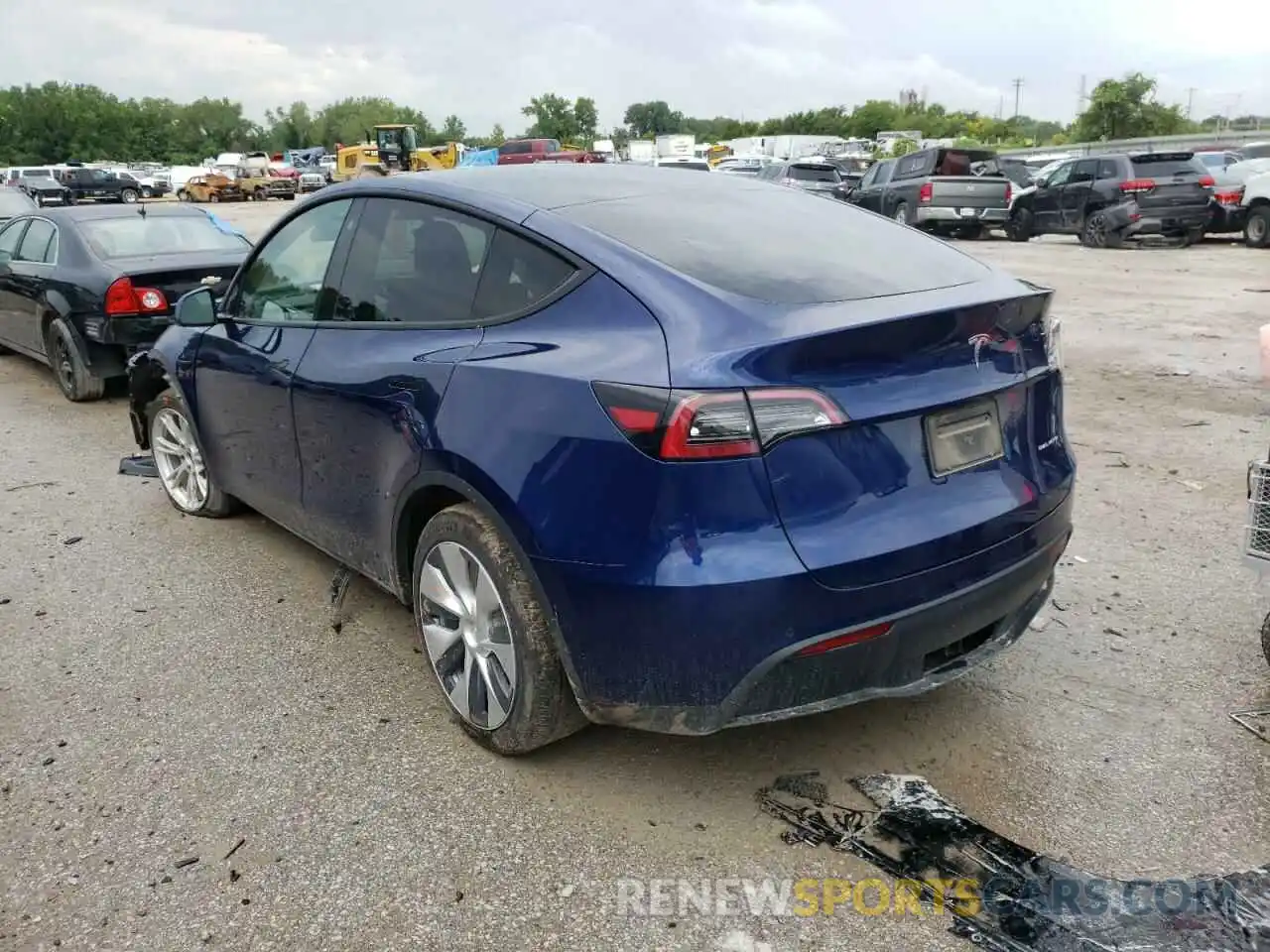 3 Photograph of a damaged car 5YJYGDEE5MF305835 TESLA MODEL Y 2021