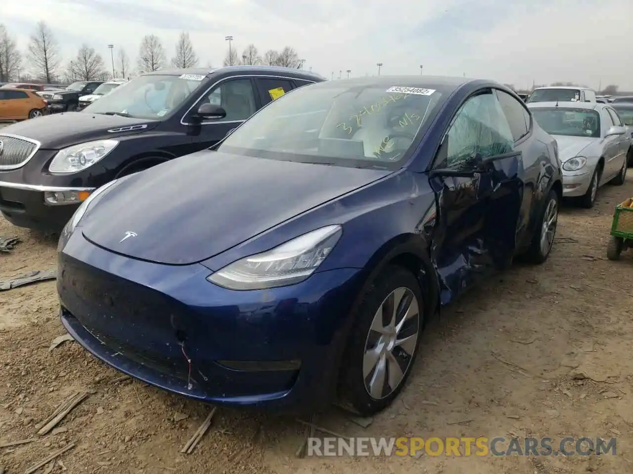 2 Photograph of a damaged car 5YJYGDEE6MF064366 TESLA MODEL Y 2021