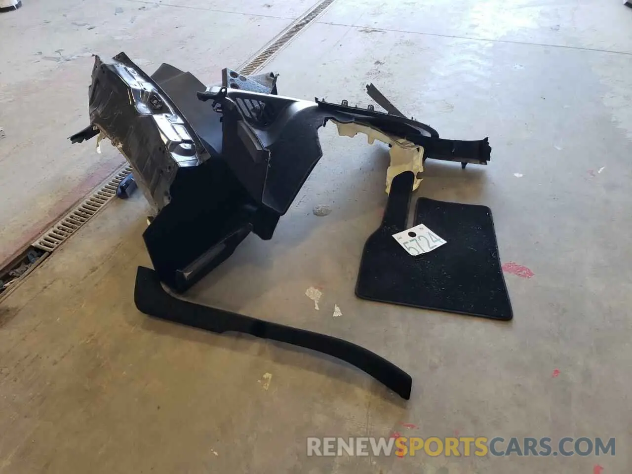 13 Photograph of a damaged car 5YJYGDEE6MF065212 TESLA MODEL Y 2021