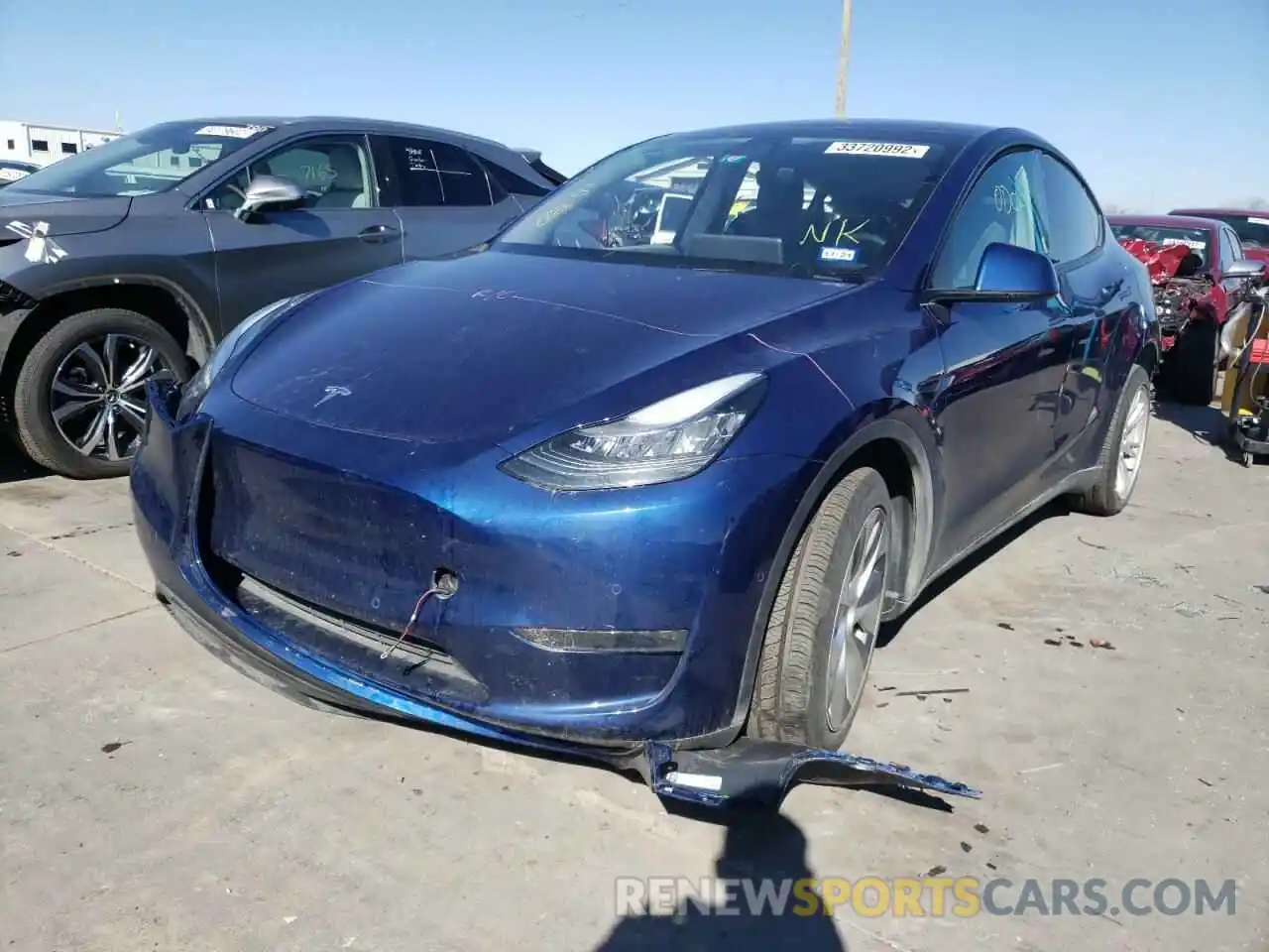 2 Photograph of a damaged car 5YJYGDEE6MF065789 TESLA MODEL Y 2021