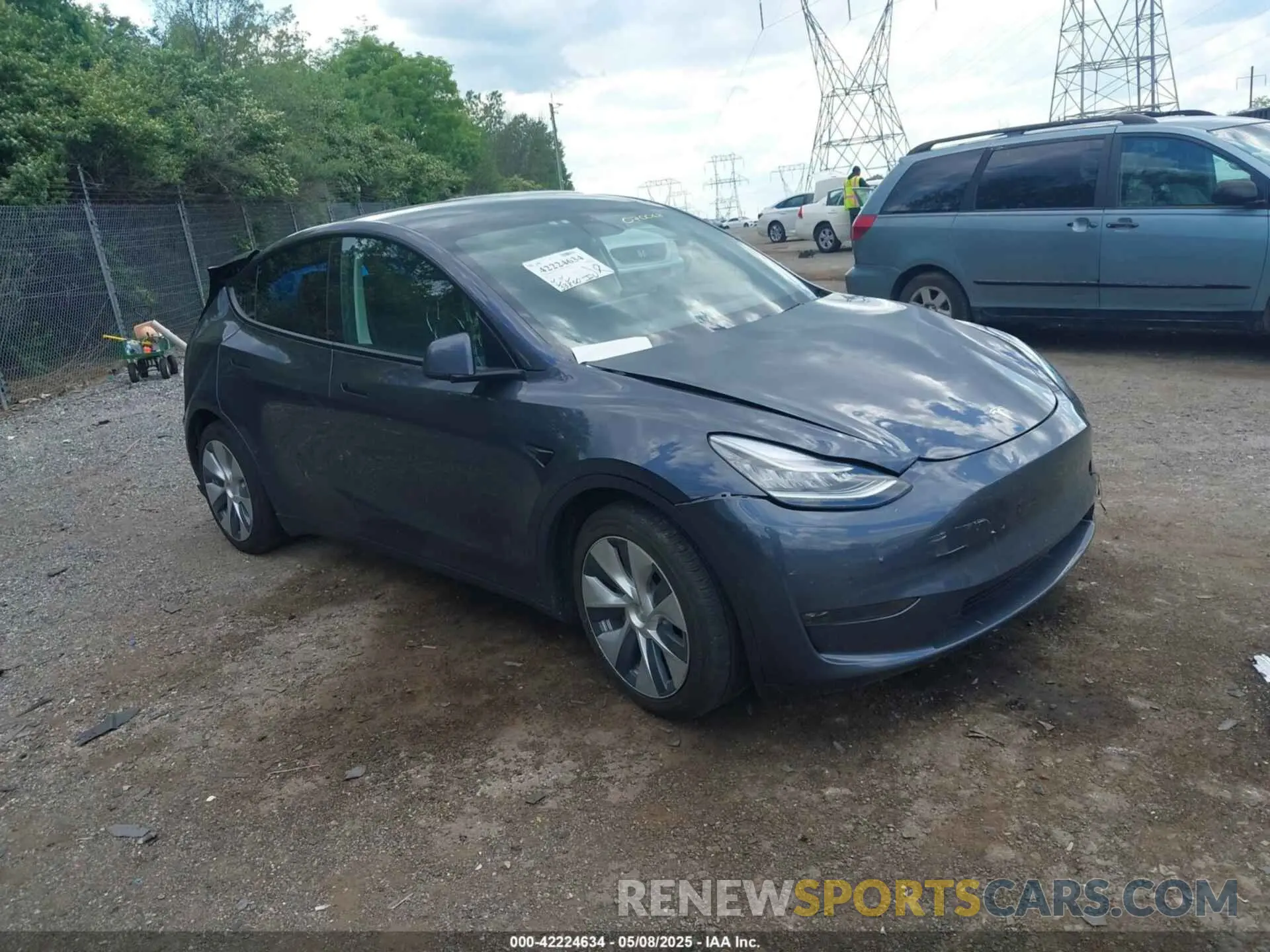 1 Photograph of a damaged car 5YJYGDEE6MF070068 TESLA MODEL Y 2021