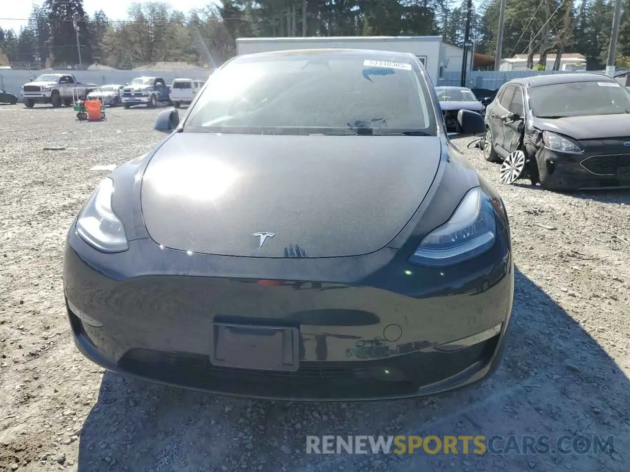 5 Photograph of a damaged car 5YJYGDEE6MF073939 TESLA MODEL Y 2021