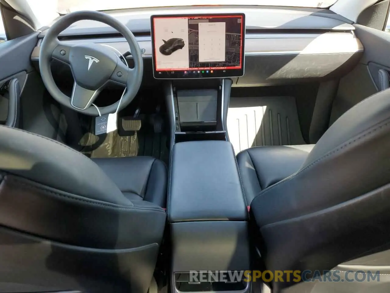 8 Photograph of a damaged car 5YJYGDEE6MF073939 TESLA MODEL Y 2021