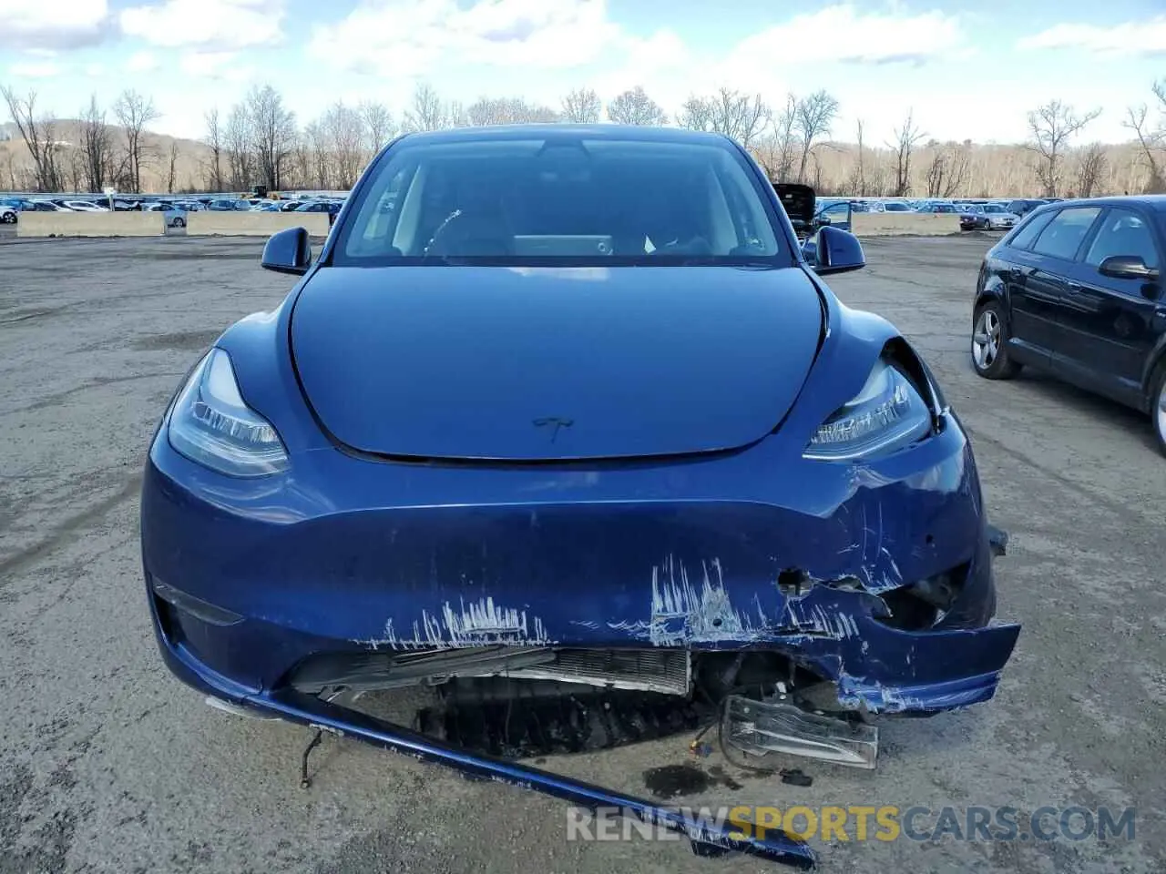 5 Photograph of a damaged car 5YJYGDEE6MF076873 TESLA MODEL Y 2021