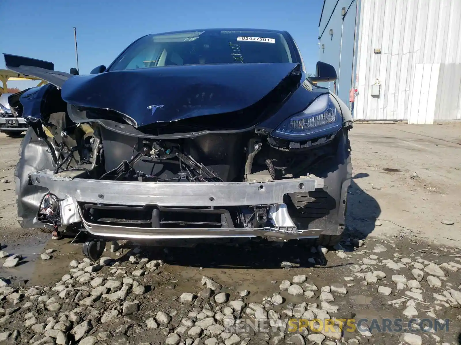 9 Photograph of a damaged car 5YJYGDEE6MF077120 TESLA MODEL Y 2021