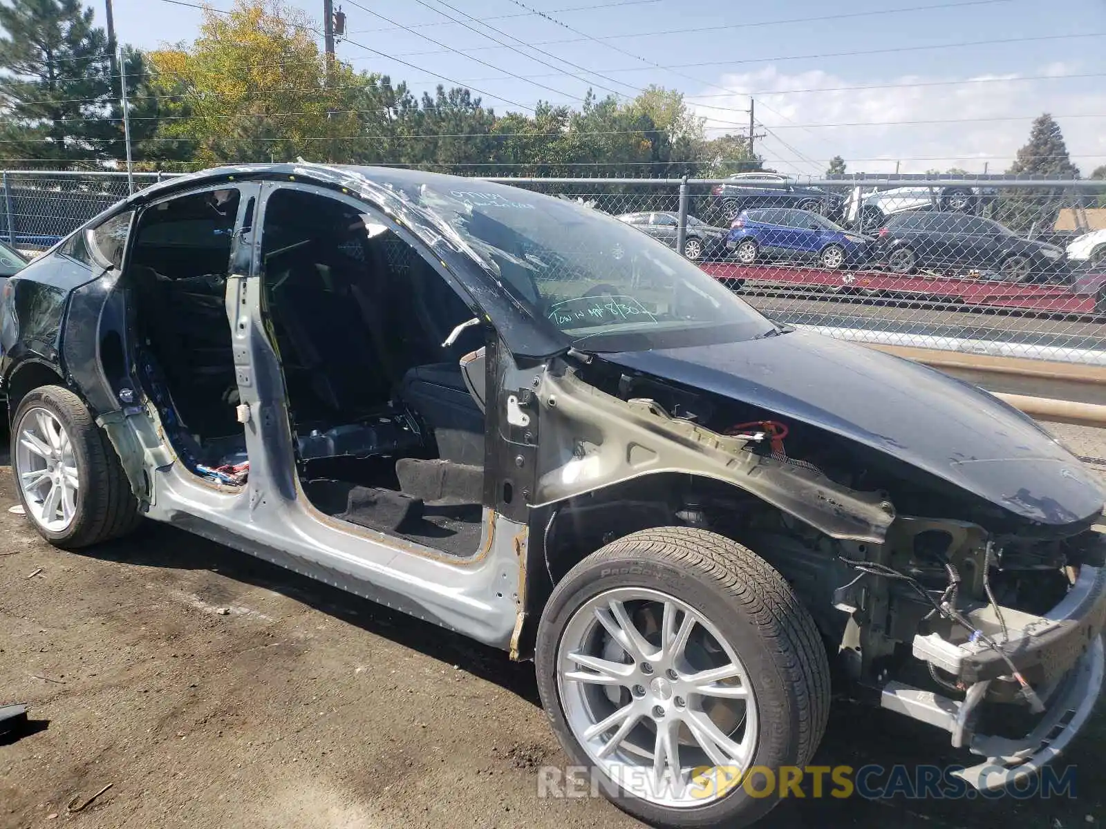 9 Photograph of a damaged car 5YJYGDEE6MF077134 TESLA MODEL Y 2021