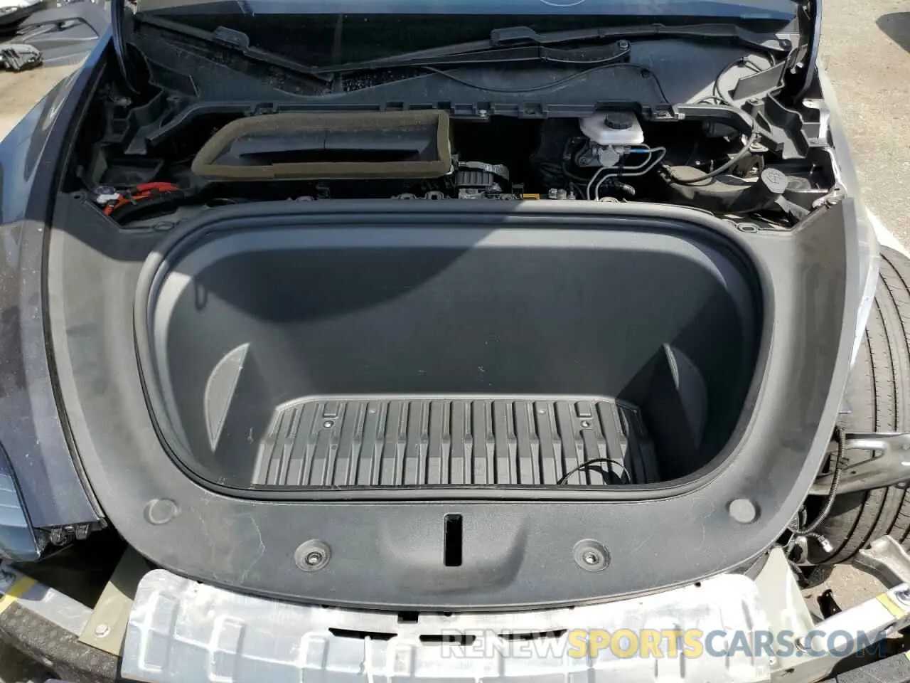 11 Photograph of a damaged car 5YJYGDEE6MF080230 TESLA MODEL Y 2021