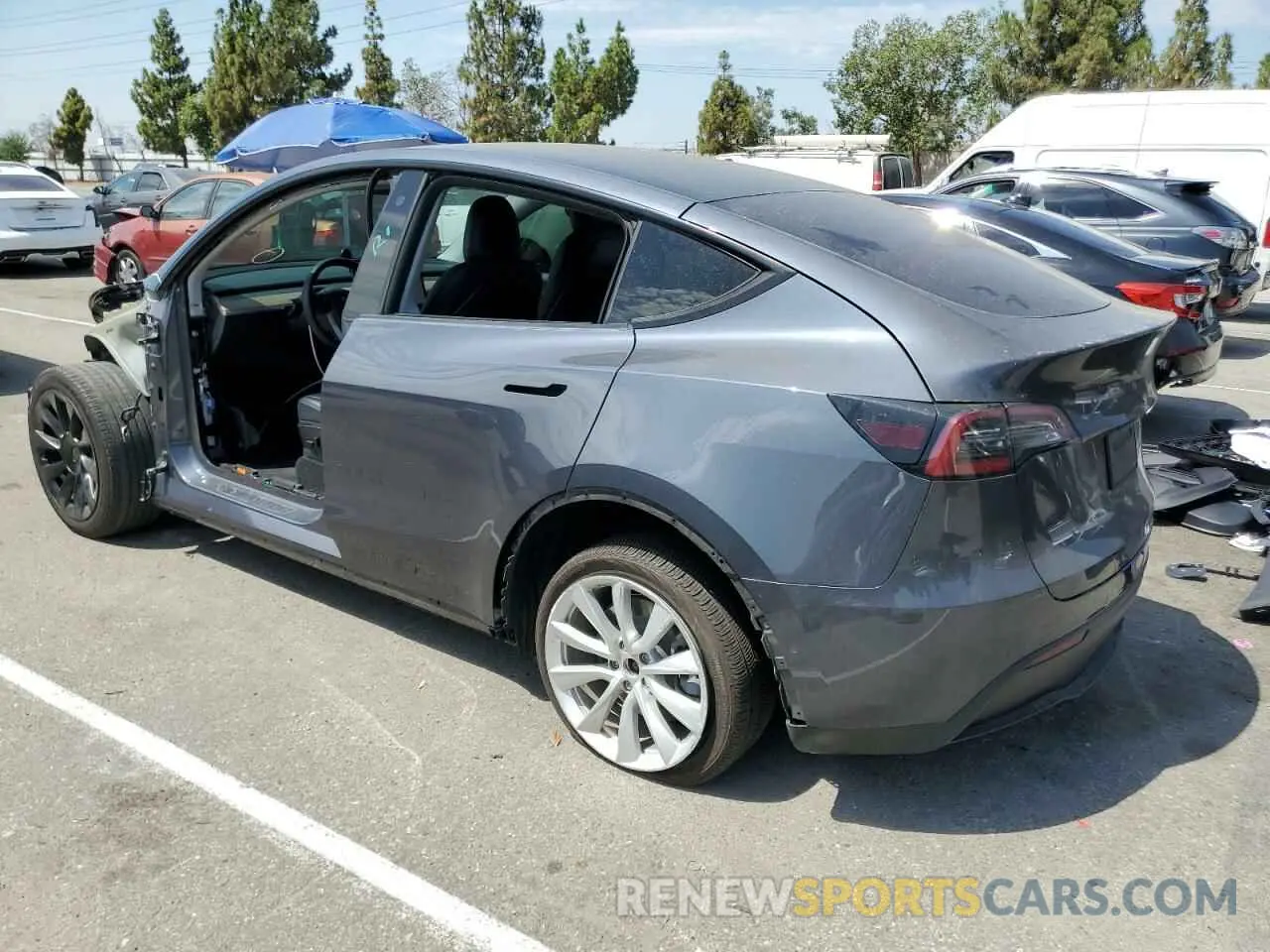 2 Photograph of a damaged car 5YJYGDEE6MF080230 TESLA MODEL Y 2021