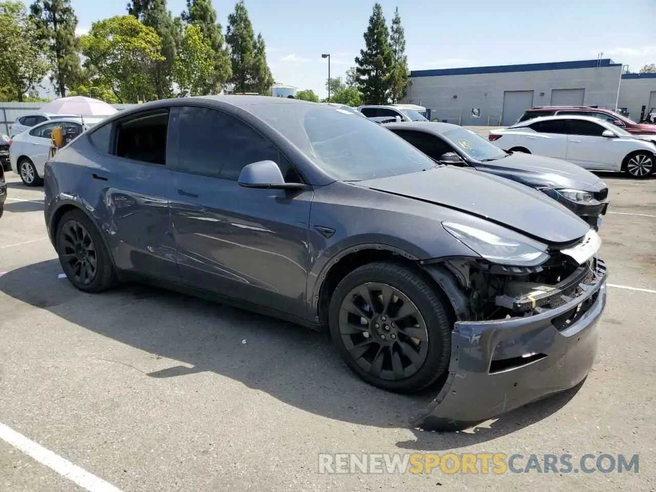 4 Photograph of a damaged car 5YJYGDEE6MF080230 TESLA MODEL Y 2021