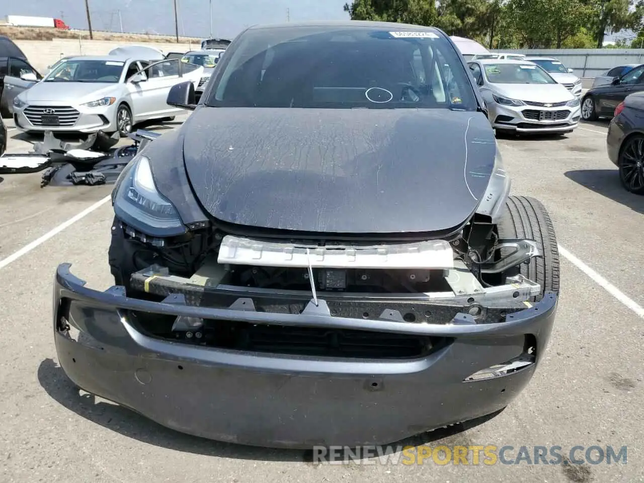 5 Photograph of a damaged car 5YJYGDEE6MF080230 TESLA MODEL Y 2021