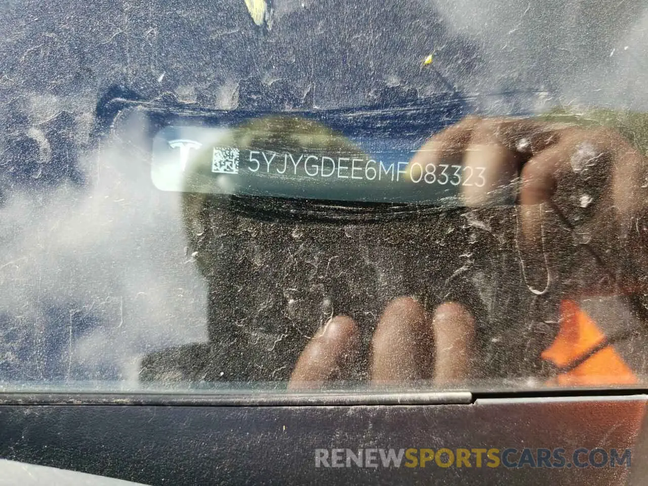 13 Photograph of a damaged car 5YJYGDEE6MF083323 TESLA MODEL Y 2021