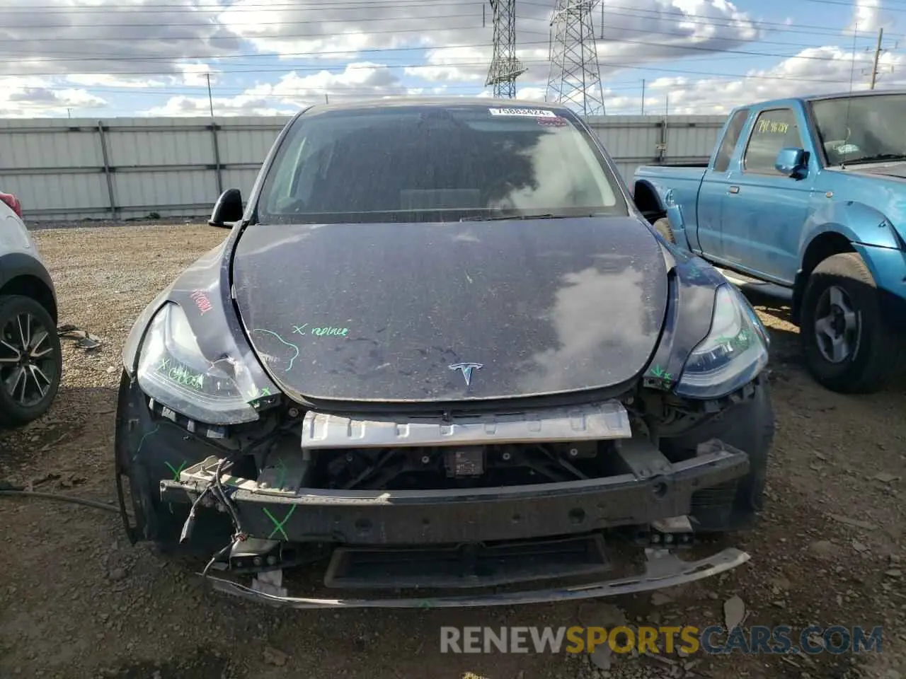 5 Photograph of a damaged car 5YJYGDEE6MF083323 TESLA MODEL Y 2021