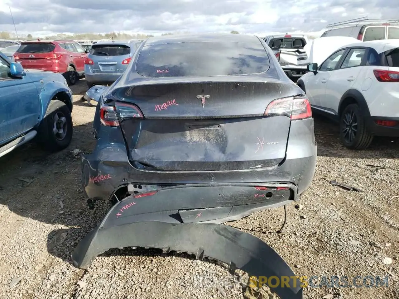 6 Photograph of a damaged car 5YJYGDEE6MF083323 TESLA MODEL Y 2021