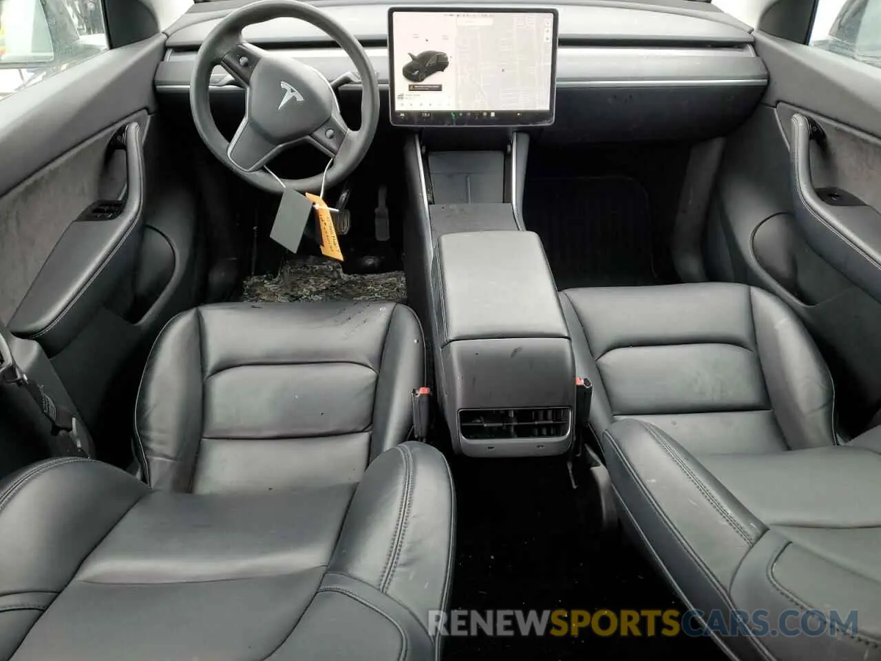 8 Photograph of a damaged car 5YJYGDEE6MF089008 TESLA MODEL Y 2021
