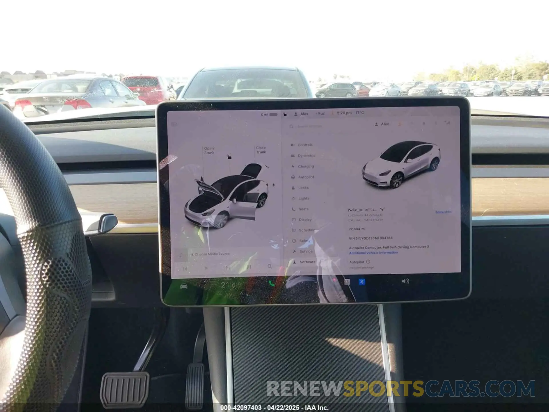 18 Photograph of a damaged car 5YJYGDEE6MF094788 TESLA MODEL Y 2021
