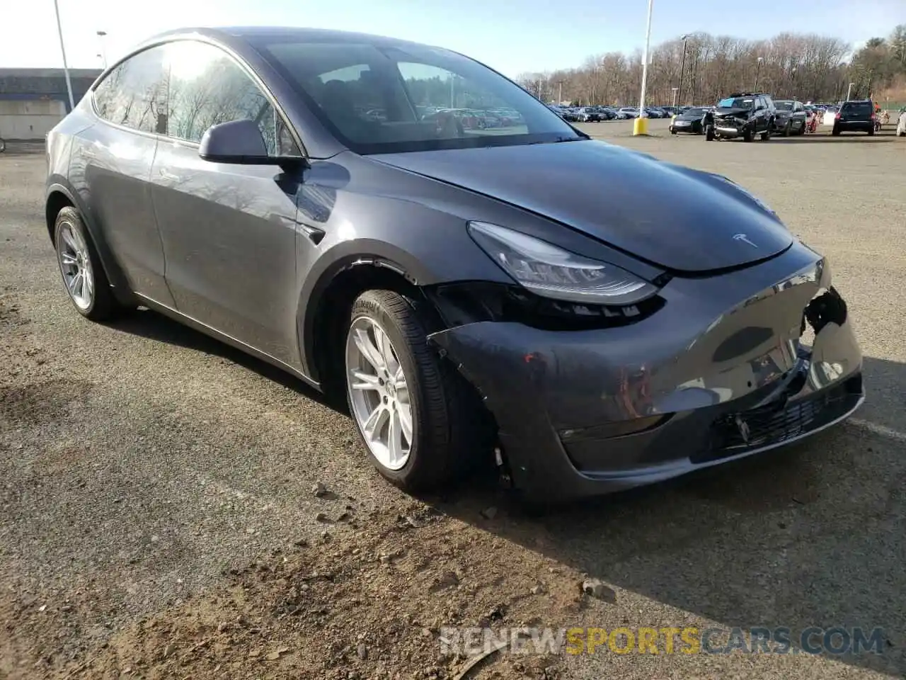 1 Photograph of a damaged car 5YJYGDEE6MF099974 TESLA MODEL Y 2021