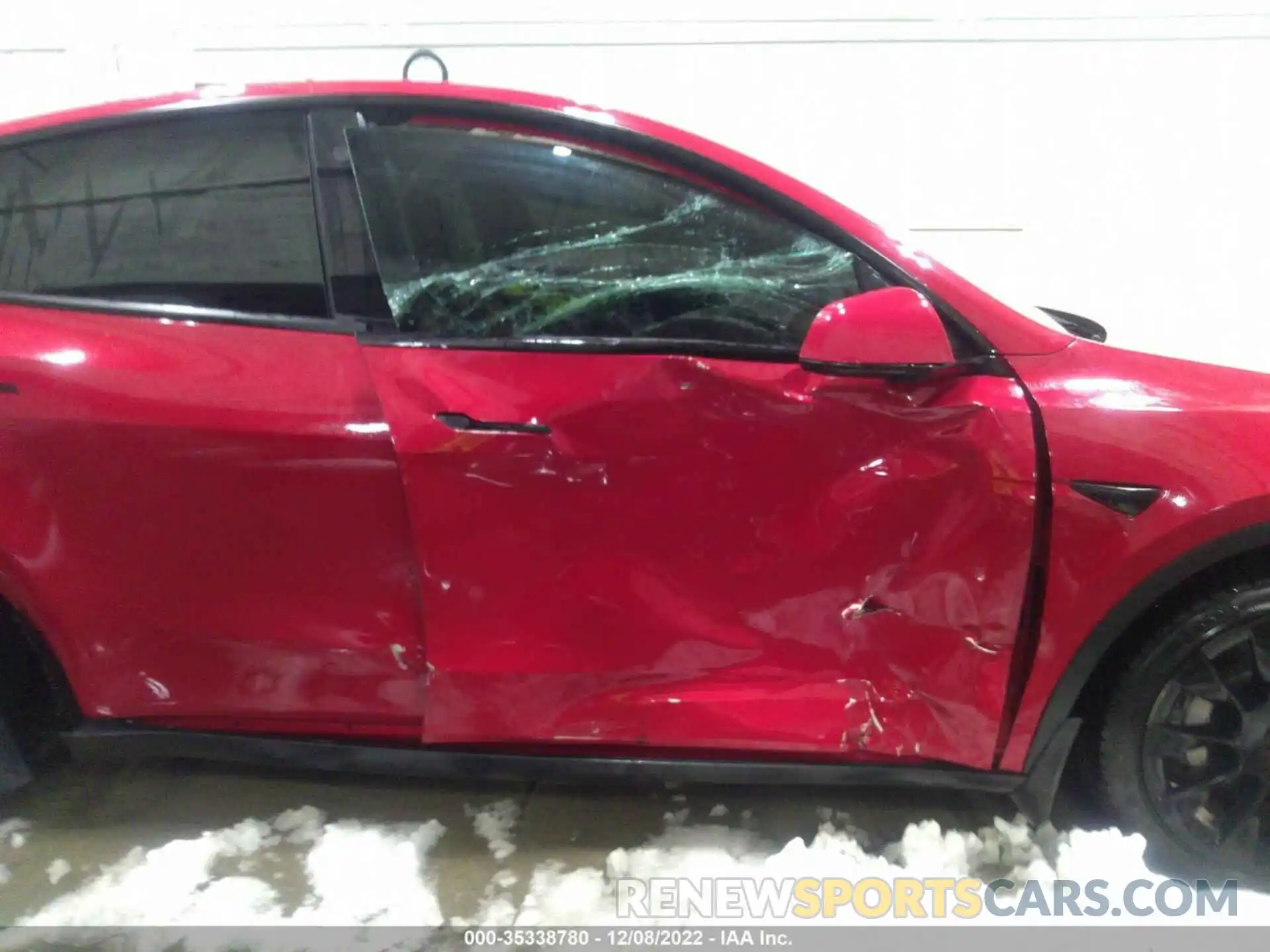 6 Photograph of a damaged car 5YJYGDEE6MF102341 TESLA MODEL Y 2021