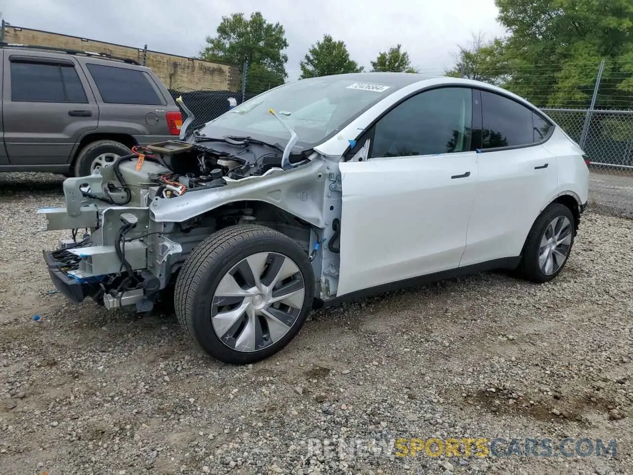 1 Photograph of a damaged car 5YJYGDEE6MF110066 TESLA MODEL Y 2021