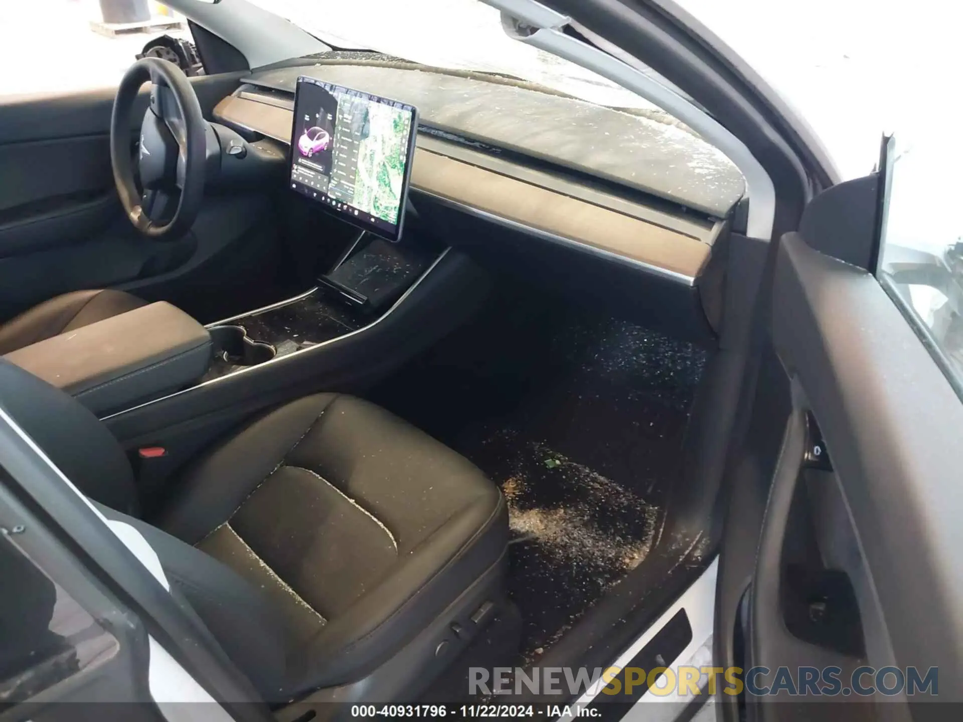 5 Photograph of a damaged car 5YJYGDEE6MF117891 TESLA MODEL Y 2021