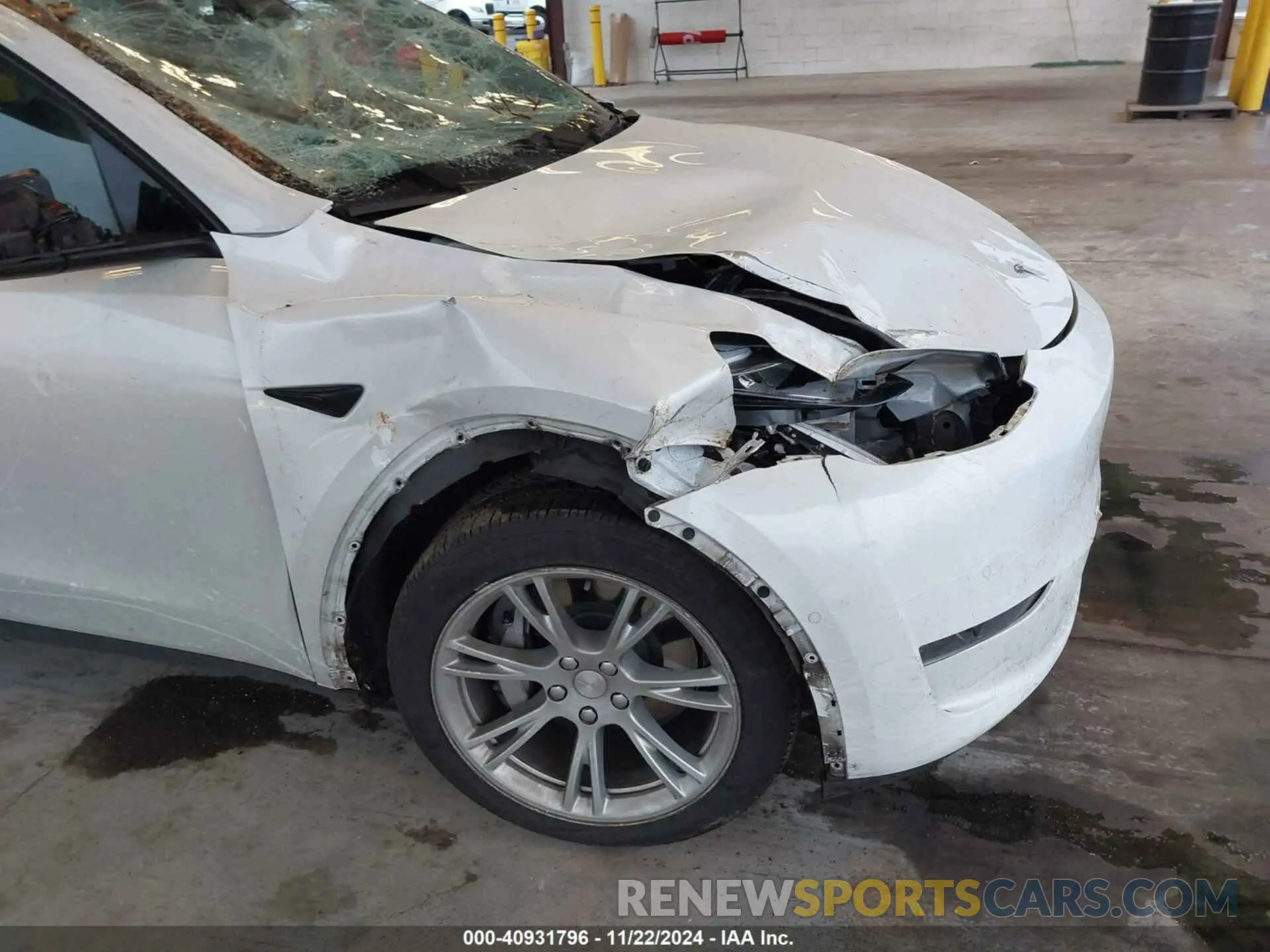 6 Photograph of a damaged car 5YJYGDEE6MF117891 TESLA MODEL Y 2021