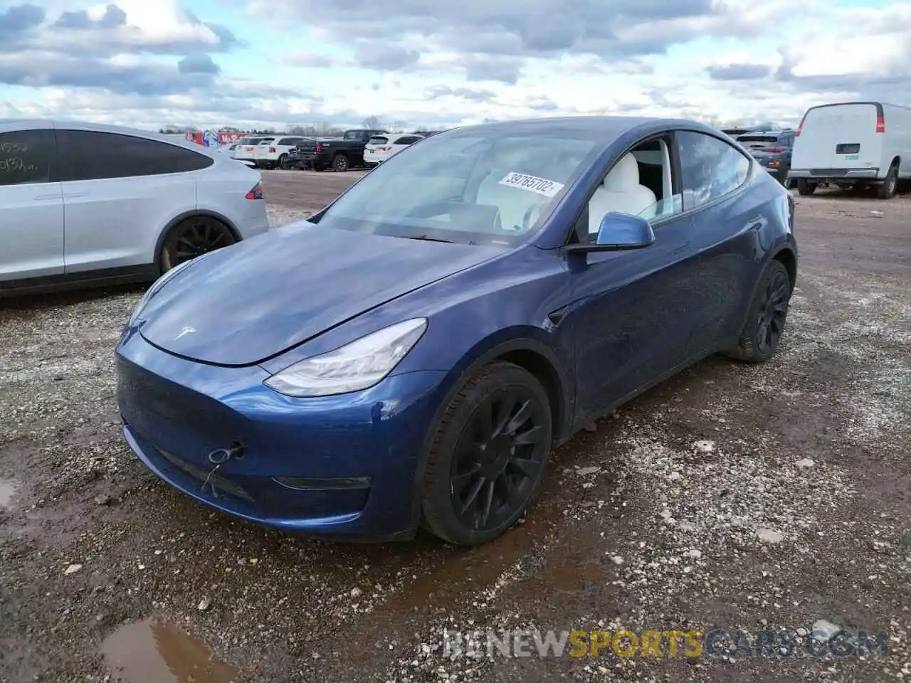 2 Photograph of a damaged car 5YJYGDEE6MF122816 TESLA MODEL Y 2021