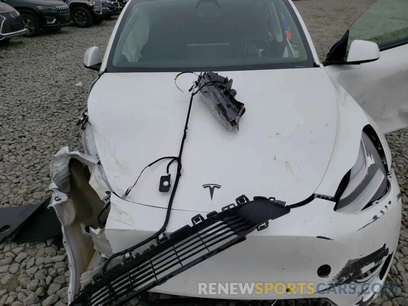 7 Photograph of a damaged car 5YJYGDEE6MF138966 TESLA MODEL Y 2021