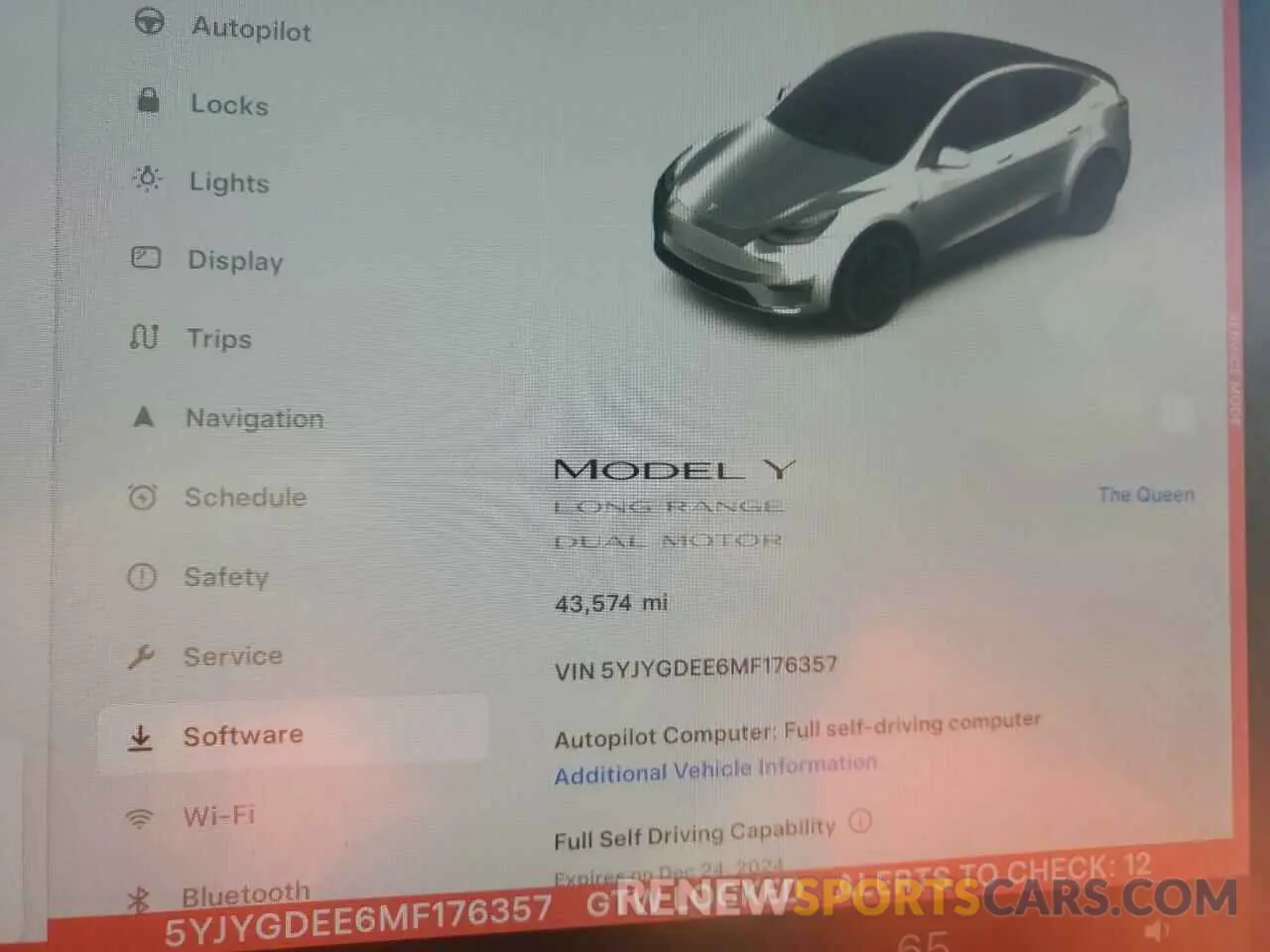 9 Photograph of a damaged car 5YJYGDEE6MF176357 TESLA MODEL Y 2021