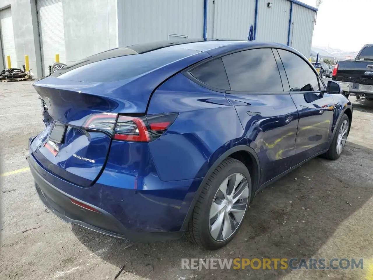 3 Photograph of a damaged car 5YJYGDEE6MF182384 TESLA MODEL Y 2021