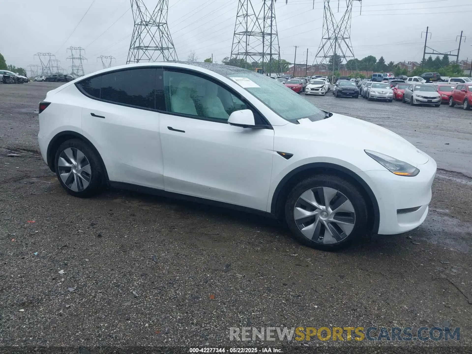 1 Photograph of a damaged car 5YJYGDEE6MF182630 TESLA MODEL Y 2021