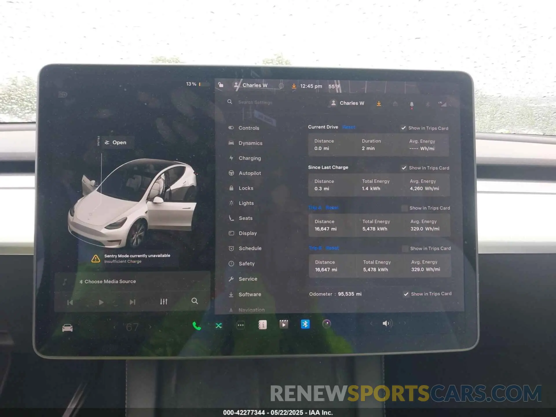 18 Photograph of a damaged car 5YJYGDEE6MF182630 TESLA MODEL Y 2021