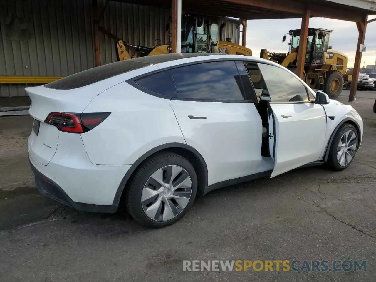 3 Photograph of a damaged car 5YJYGDEE6MF187603 TESLA MODEL Y 2021