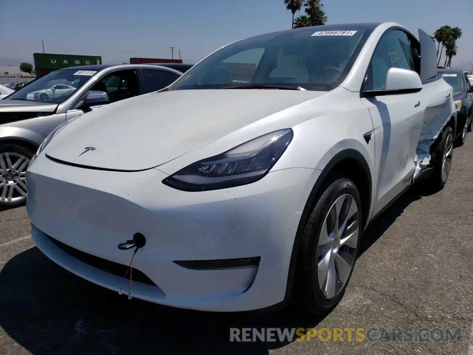 2 Photograph of a damaged car 5YJYGDEE6MF195605 TESLA MODEL Y 2021