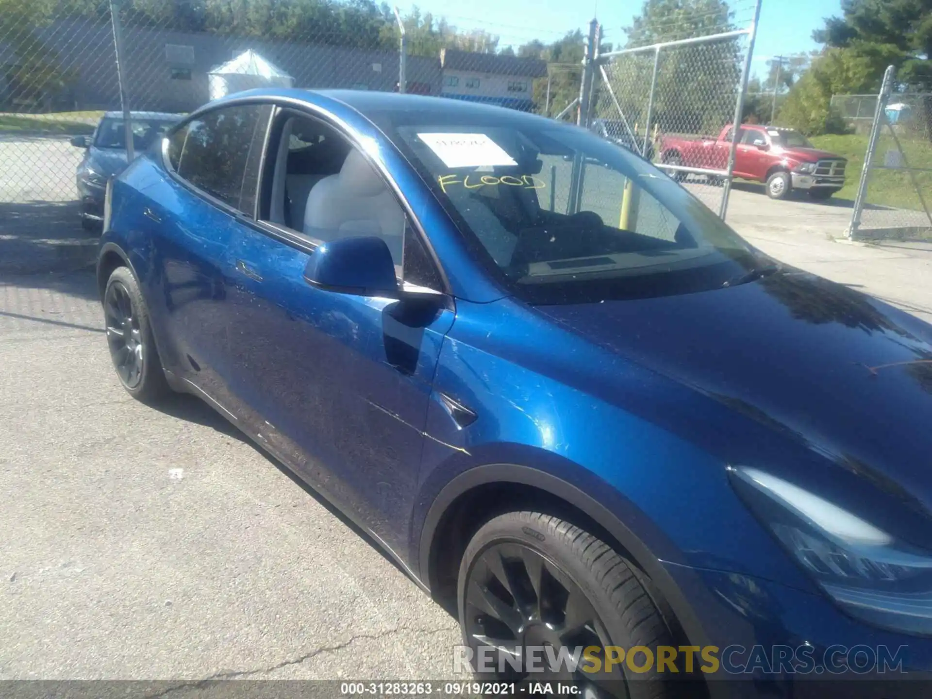 6 Photograph of a damaged car 5YJYGDEE6MF195992 TESLA MODEL Y 2021