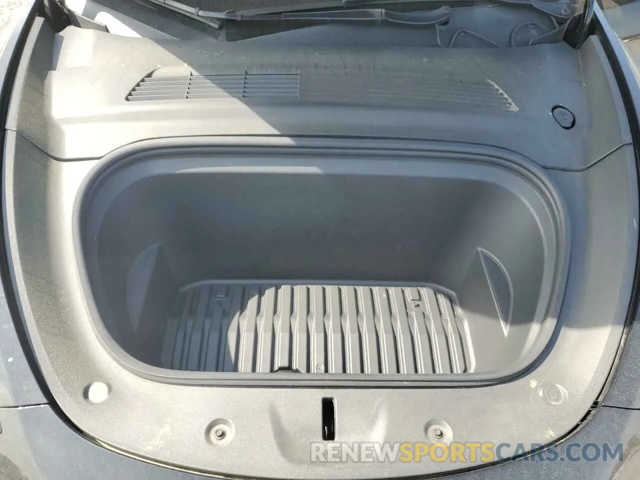 12 Photograph of a damaged car 5YJYGDEE6MF203959 TESLA MODEL Y 2021