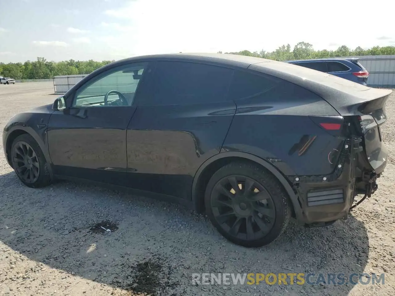 2 Photograph of a damaged car 5YJYGDEE6MF203959 TESLA MODEL Y 2021