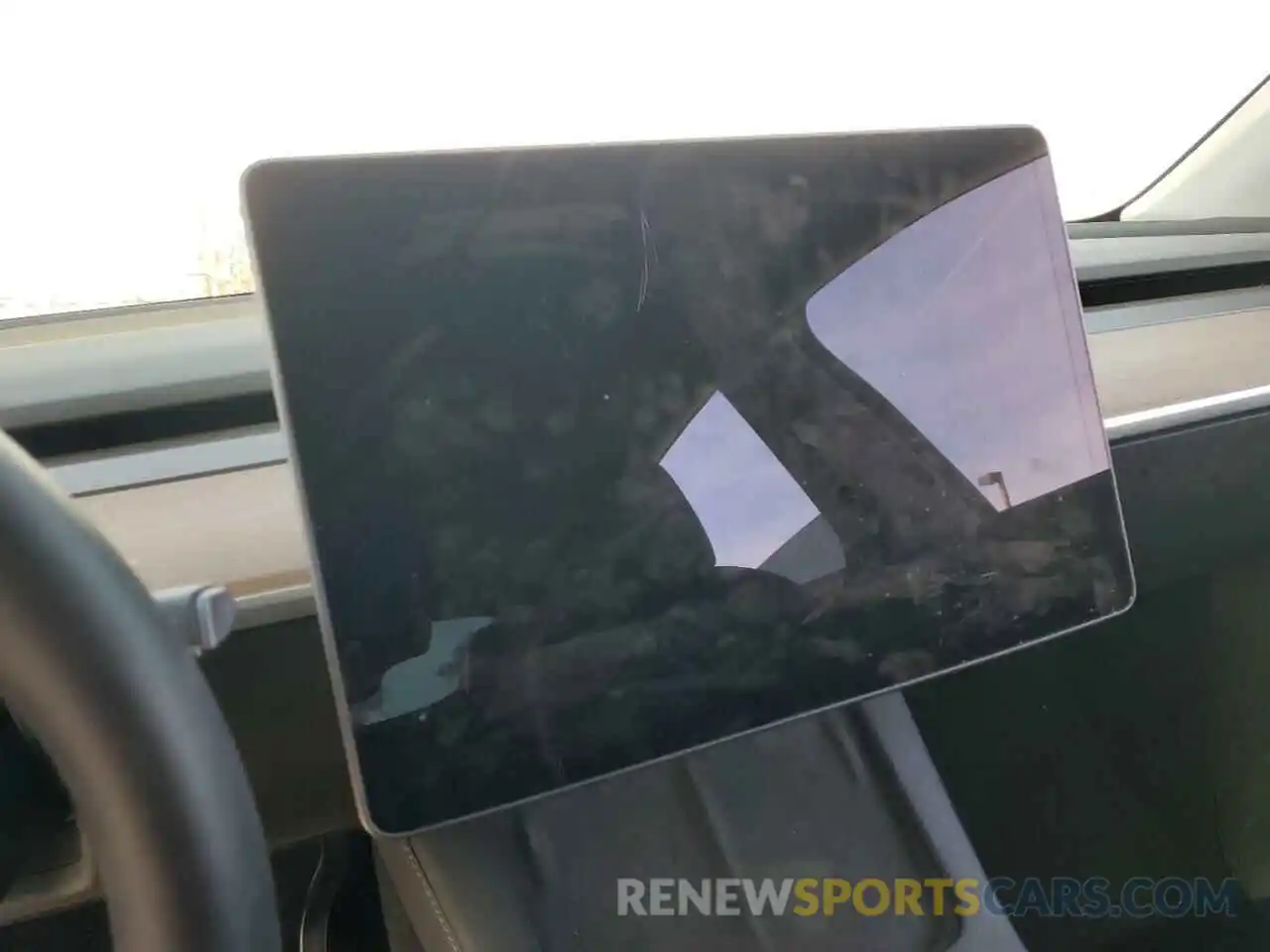 9 Photograph of a damaged car 5YJYGDEE6MF218512 TESLA MODEL Y 2021