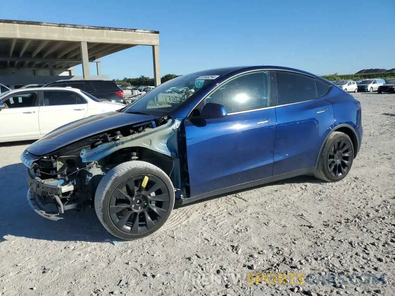 1 Photograph of a damaged car 5YJYGDEE6MF263661 TESLA MODEL Y 2021