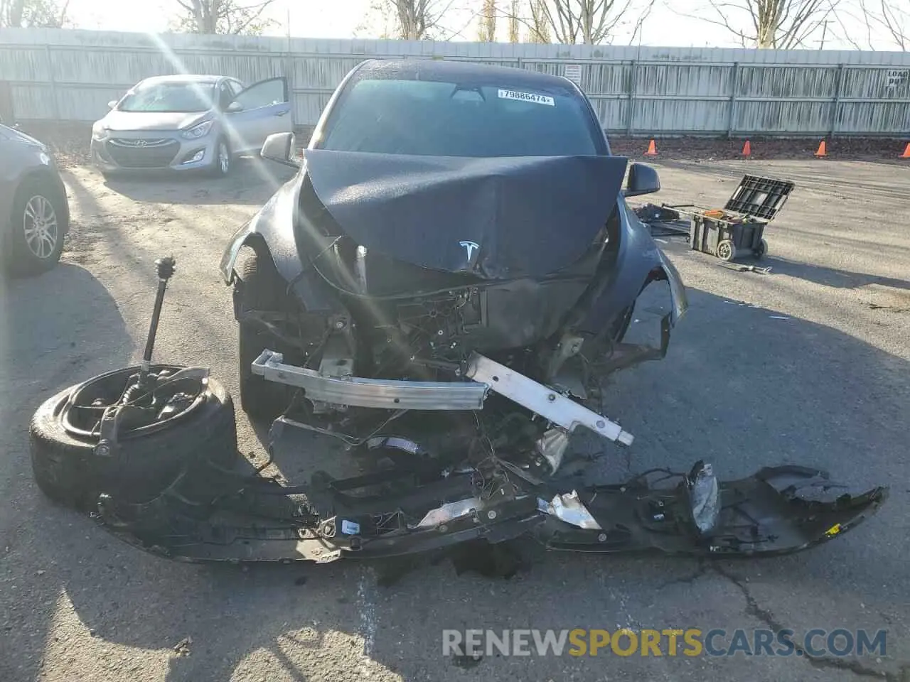 5 Photograph of a damaged car 5YJYGDEE6MF285644 TESLA MODEL Y 2021