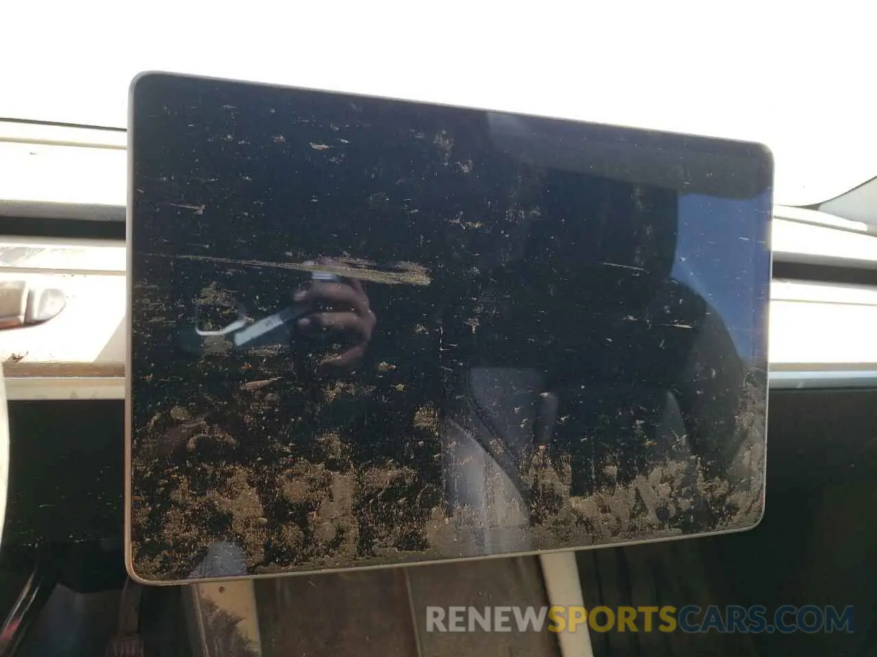 9 Photograph of a damaged car 5YJYGDEE6MF302085 TESLA MODEL Y 2021