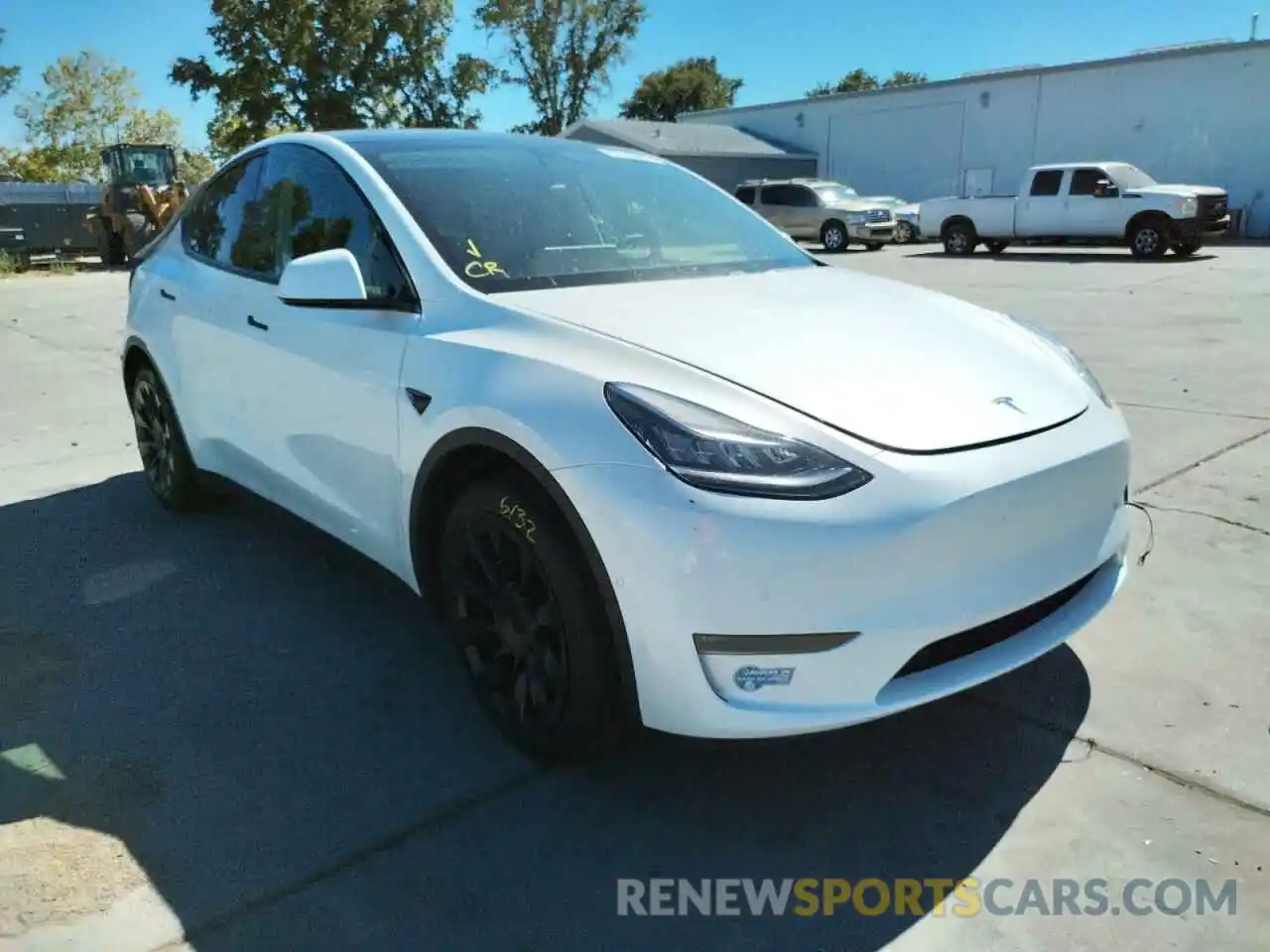 1 Photograph of a damaged car 5YJYGDEE7MF065591 TESLA MODEL Y 2021