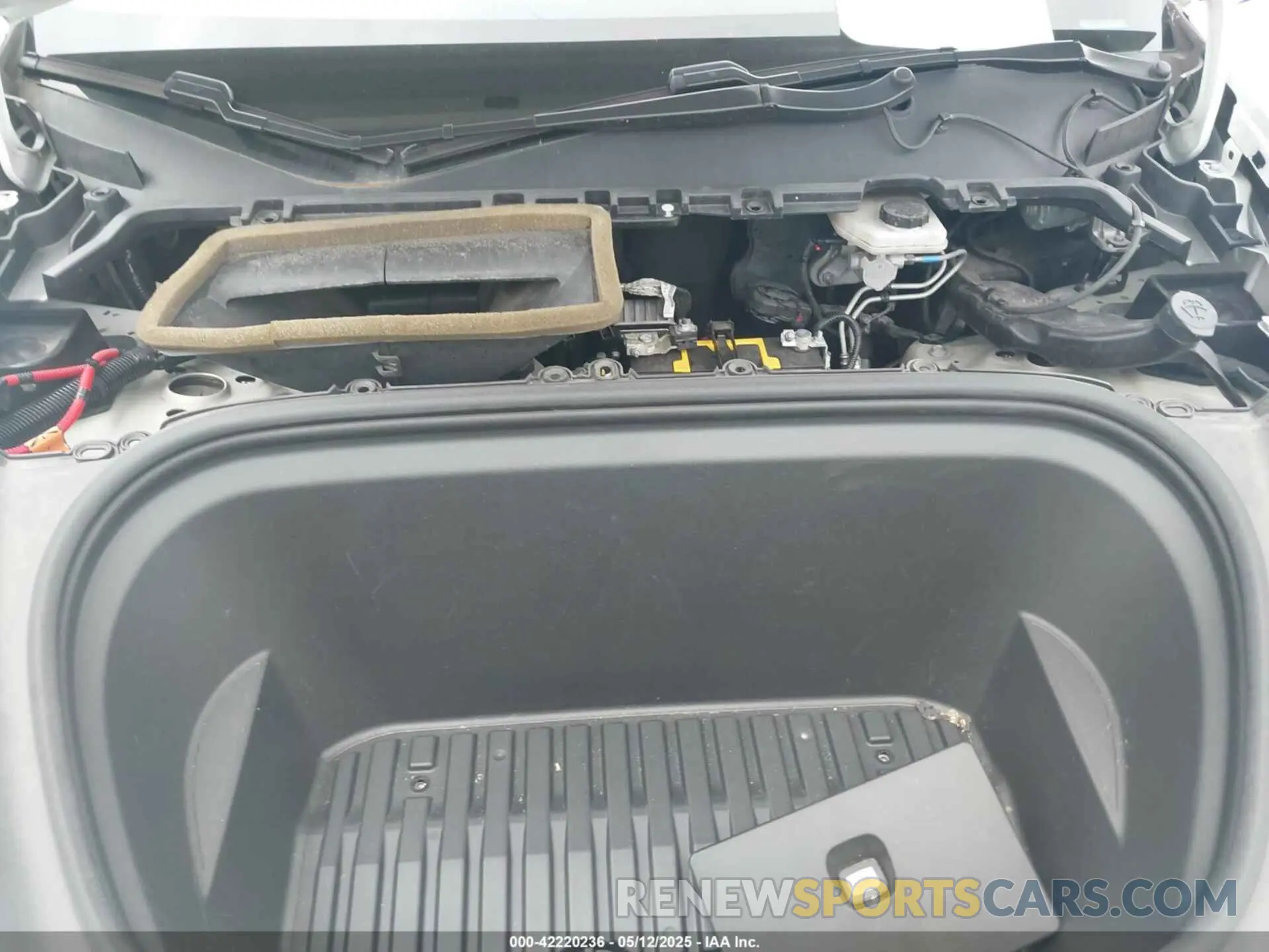 10 Photograph of a damaged car 5YJYGDEE7MF068619 TESLA MODEL Y 2021