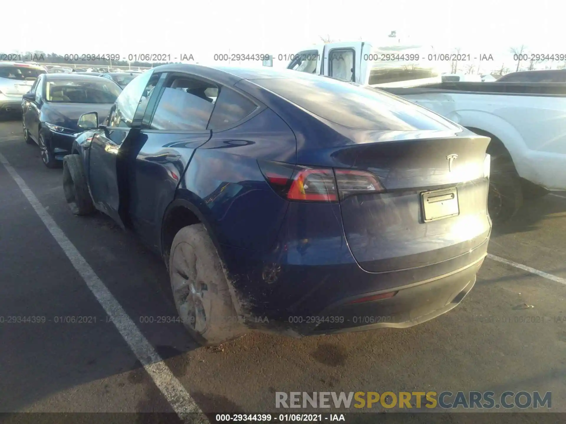 3 Photograph of a damaged car 5YJYGDEE7MF070936 TESLA MODEL Y 2021