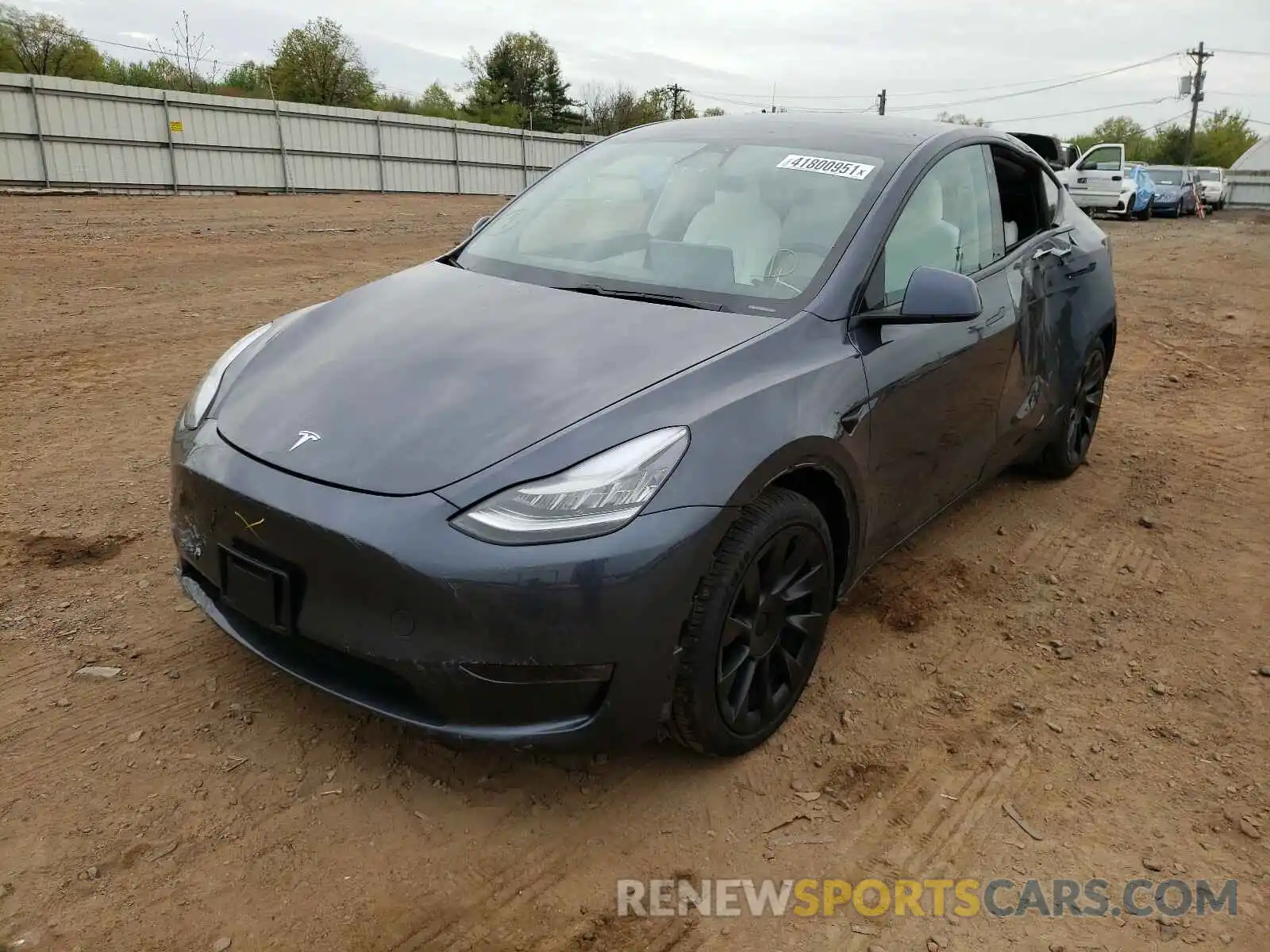 2 Photograph of a damaged car 5YJYGDEE7MF075408 TESLA MODEL Y 2021