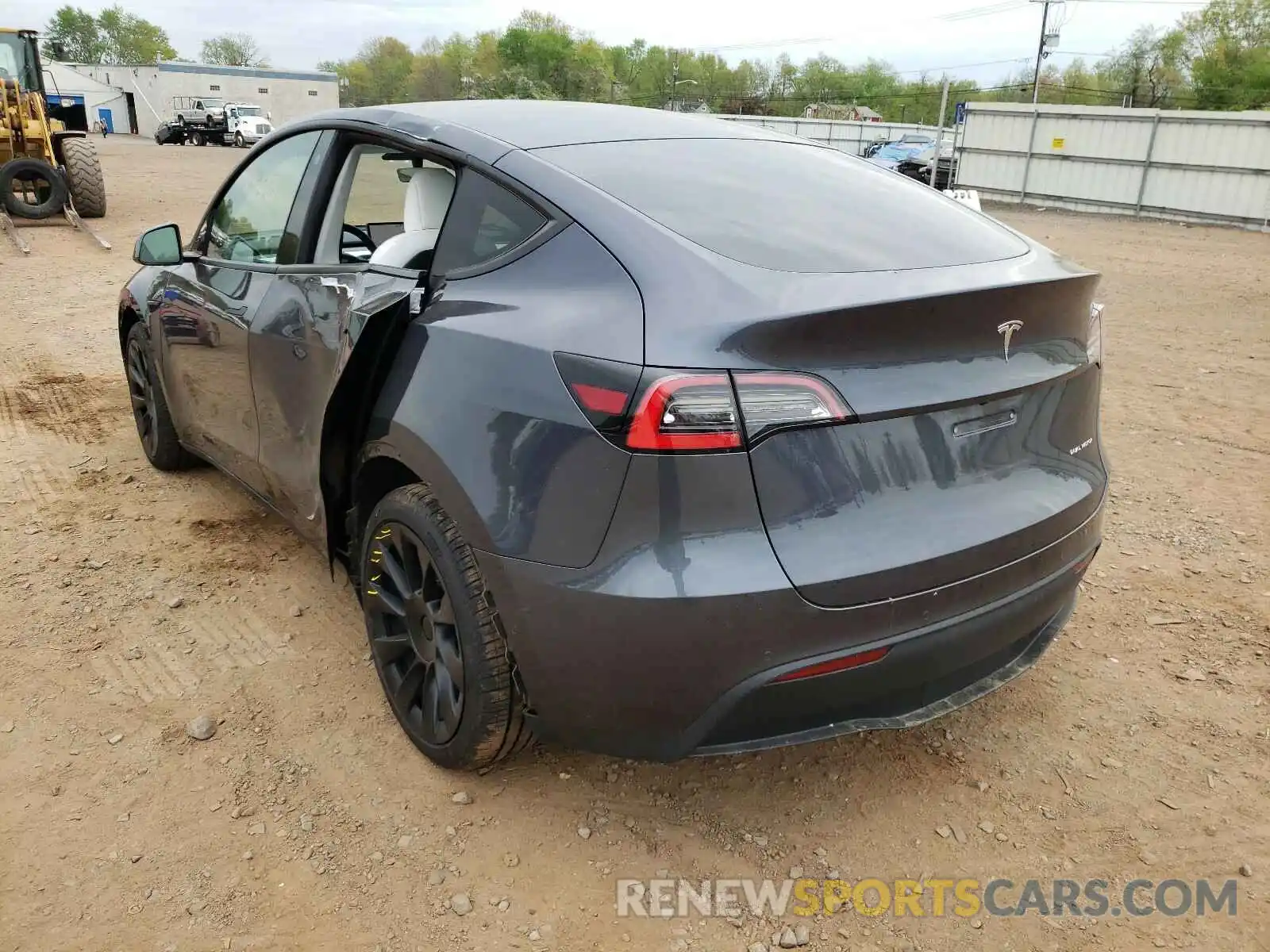 3 Photograph of a damaged car 5YJYGDEE7MF075408 TESLA MODEL Y 2021