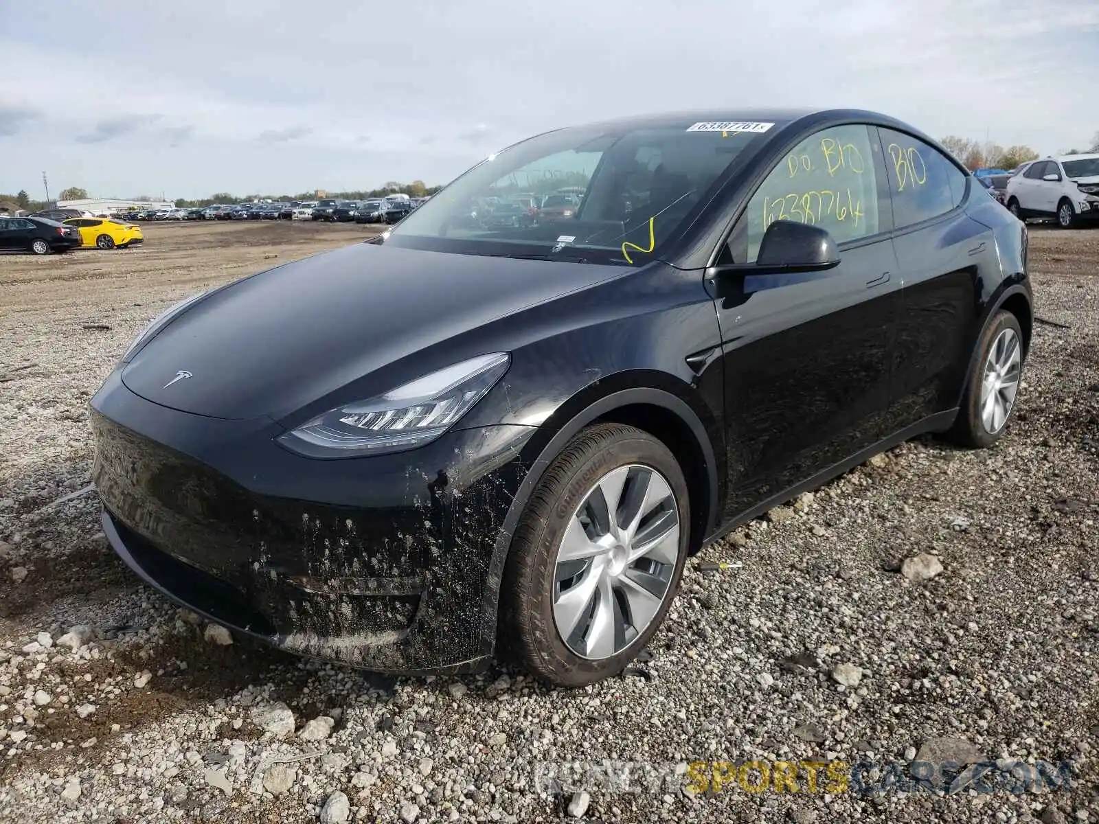 2 Photograph of a damaged car 5YJYGDEE7MF082097 TESLA MODEL Y 2021