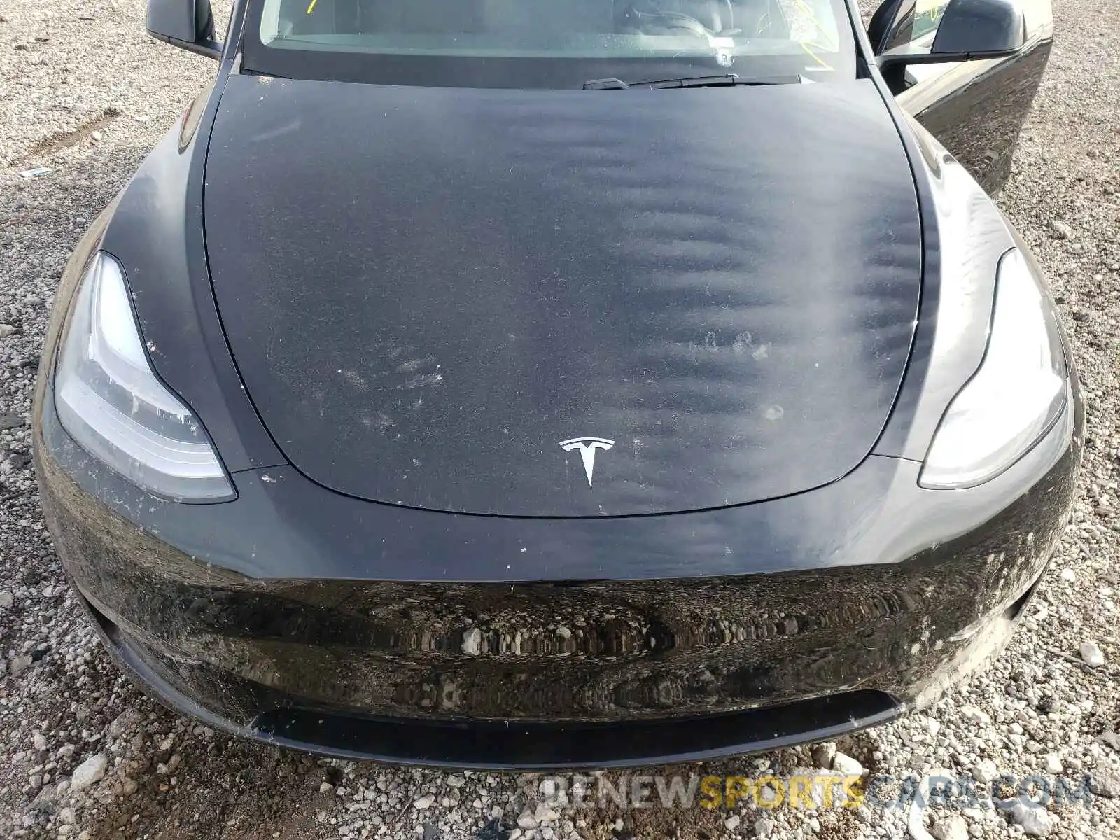 7 Photograph of a damaged car 5YJYGDEE7MF082097 TESLA MODEL Y 2021